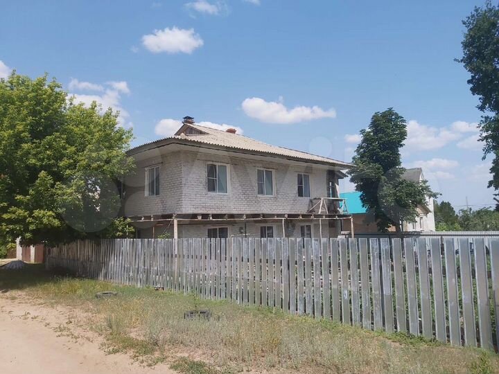 Дом 138 м² на участке 7,5 сот.