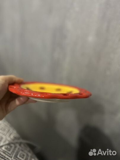 Тарелки блюдца