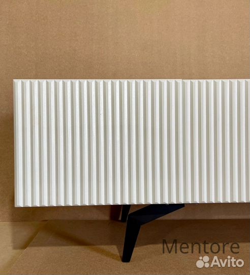 Тумба тв Bravo Вертикаль в белом цвете