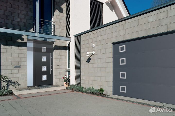 Секционные ворота