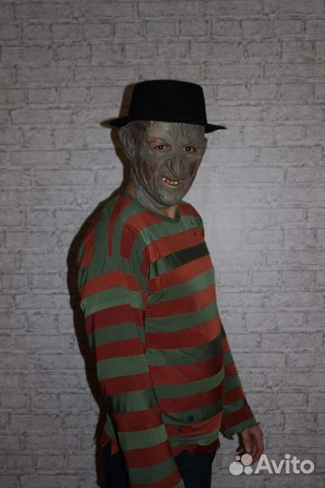 Костюмы взрослые напрокат