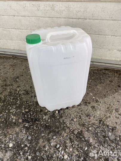 Канистра пластиковая 20 литров