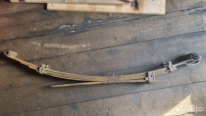 Рессора Mitsubishi L200