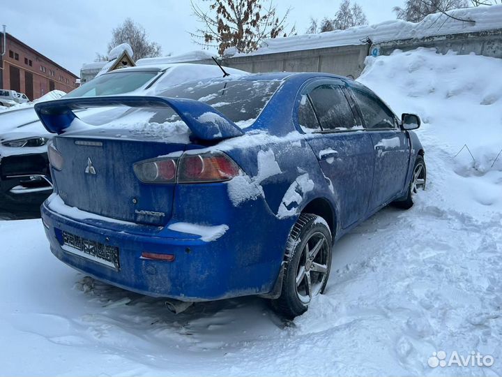 Mitsubishi Lancer 1.5 AT, 2011, битый, 140 000 км