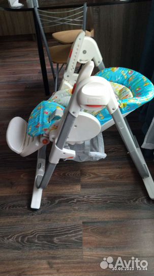 Стульчик для кормления chicco