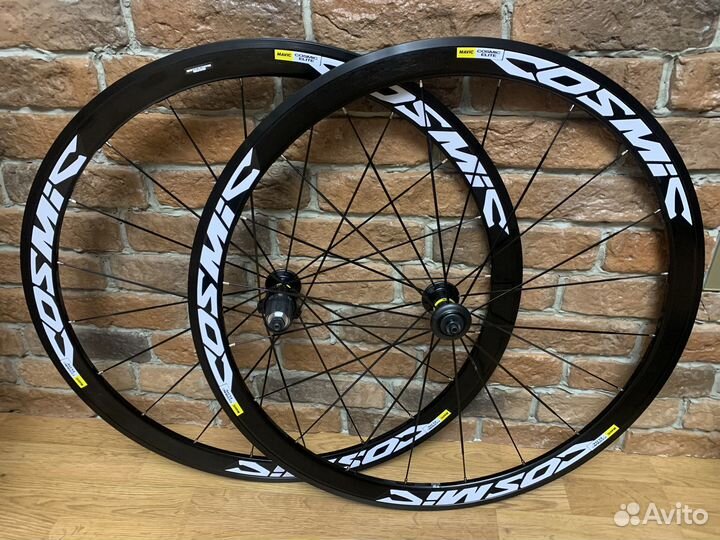 Шоссейный вилсет Mavic 28
