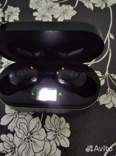 Bluetooth гарнитура