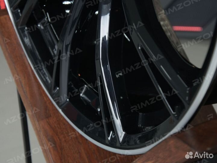 Литые диски R20 для Audi. Арт3094