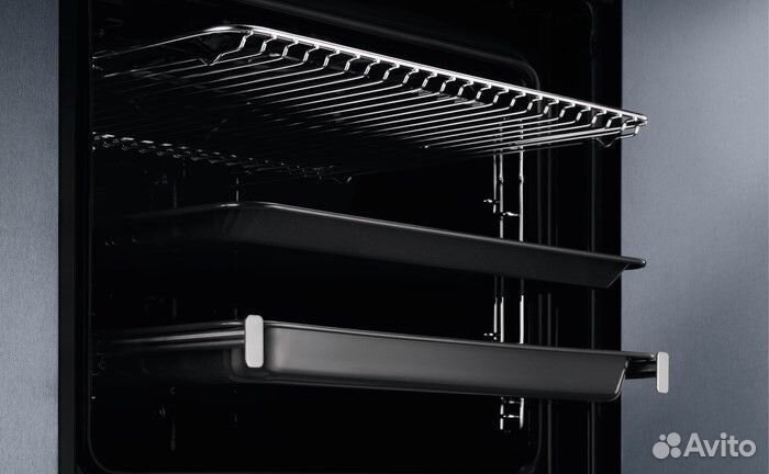 Духовой шкаф Electrolux OKE5H71X Новый