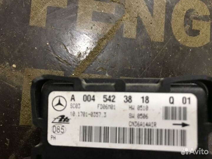 Датчик ускорения Mercedes M-Класс W164