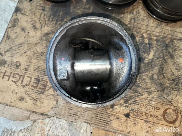 Поршень MAN TGA 2008 0488