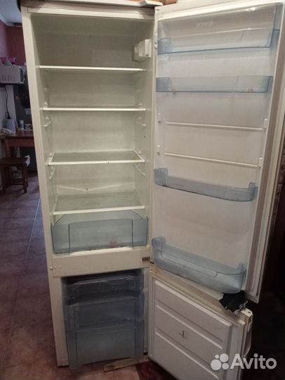 Холодильник