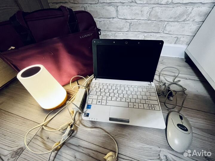Нетбук asus eee pc 1001PX