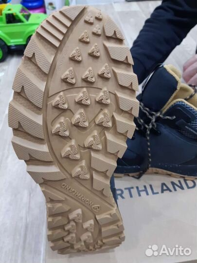 Ботинки мужские трекинговые Northland Reisen Mid