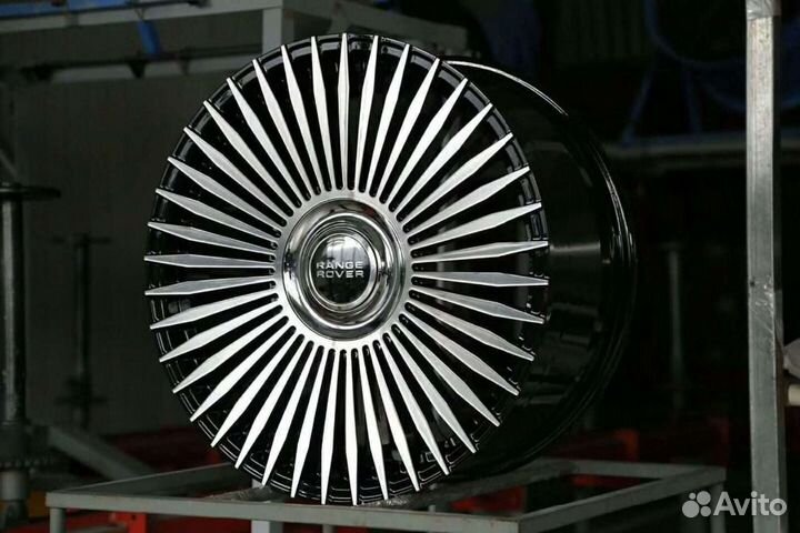 Кованые диски GT Performance QX09 R24 Range Rover
