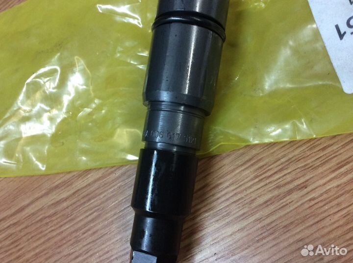 Mercedes форсунка топливная a0020105051