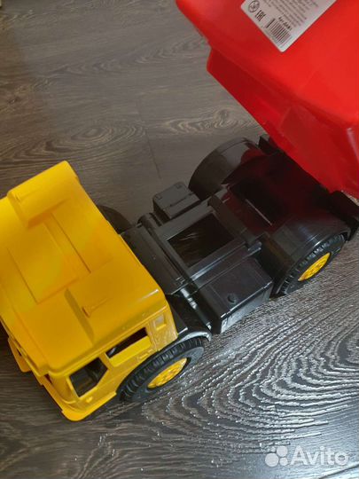 Игрушка машинка Богатырь