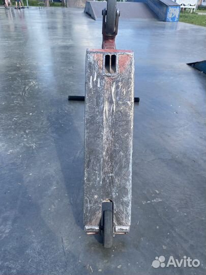 Трюковой самокат стрит