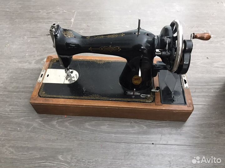 Швейная машинка ручная подольск