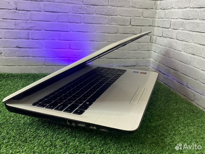 Быстрый ноутбук HP SSD/8Gb/Гарантия