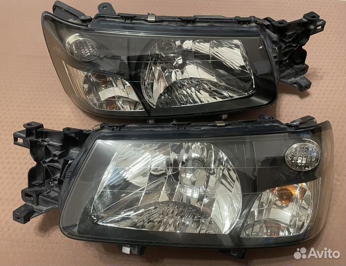 Фары Subaru Forester SG5
