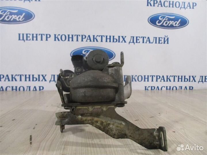 Клапан рециркуляции выхлопных газов Ford Focus 3