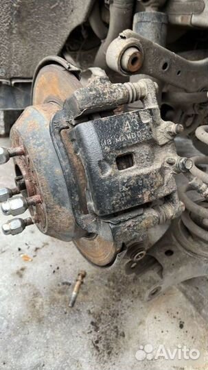 Суппорта задняя Hyundai Santa Fe 3 2014