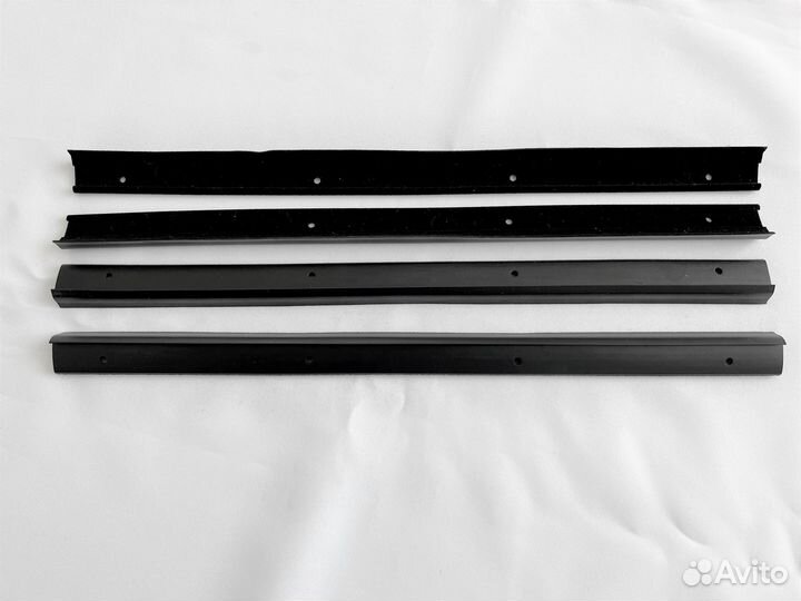 Уплотнитель опускного стекла УАЗ 452 бархотка