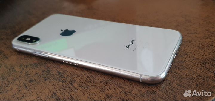 iPhone X, 256 ГБ