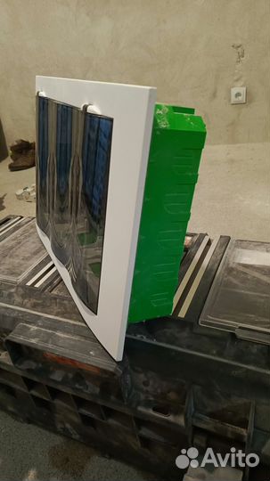 IT корпус встраиваемый. Systeme Electric