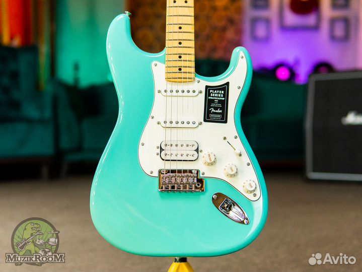 Fender Player Stratocaster HSS Sea Foam Green