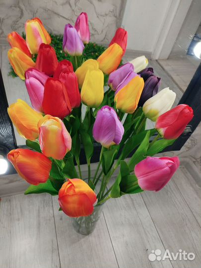 Искусственные тюльпаны