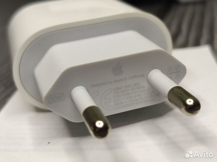Блок питания Apple 20W Type-C