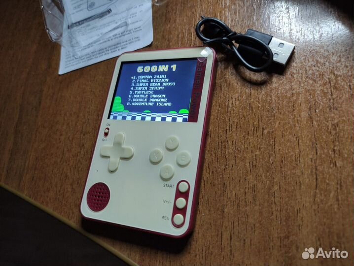 Портативная ретро консоль 500 игр