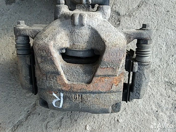 Передние суппорта Opel Мокка 1.8 4wd AT