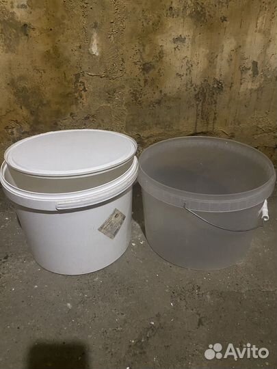 Ведра пластиковые ёмкостью 11 и 11,3 литра