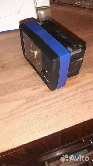 Часы автомобильные 12 в