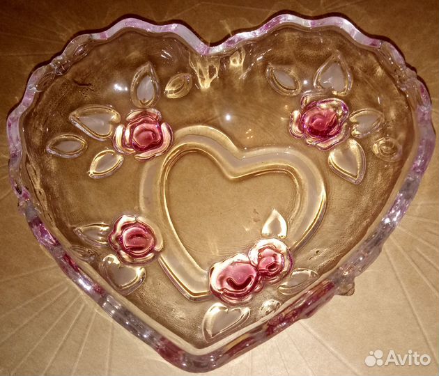 Салатник 16 см новый