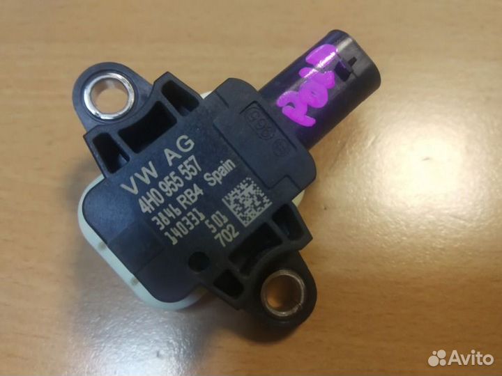 Датчик удара Volkswagen Polo sedan