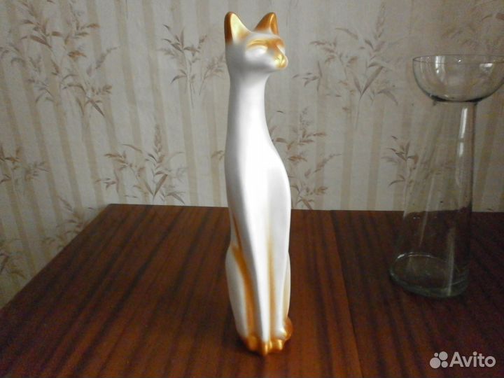 Кошка большая