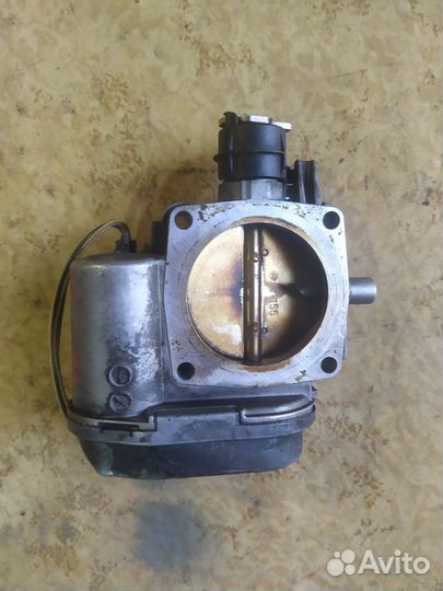 Дроссельная заслонка Mercedes m112 A1121410025