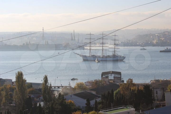 3-к. квартира, 90 м², 5/5 эт.