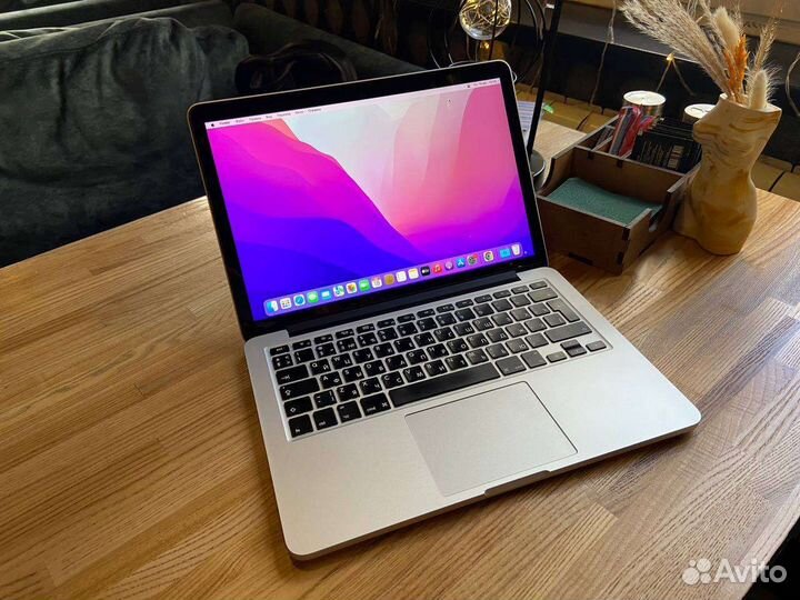 Macbook Pro 13 2015 328 циклов