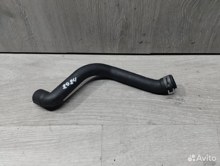 Патрубок охлаждения Audi A4 B5