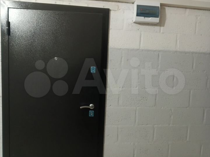 3-к. квартира, 60 м², 1/2 эт.