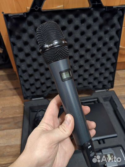 Радиосистема Sennheiser ew D1 (2 передатчика)