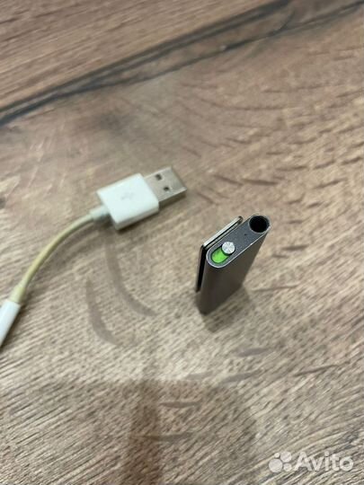 Плеер iPod shuffle 3 4GB
