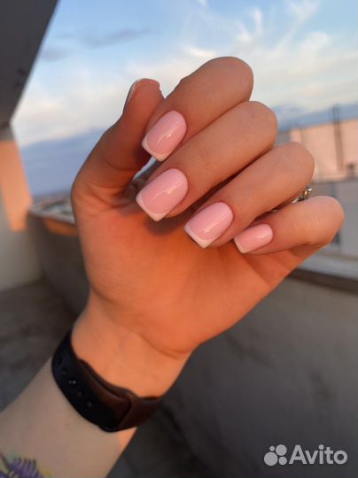 Маникюр с наращиванием