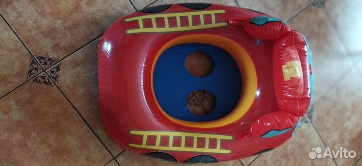 Надувная игрушка Машина 