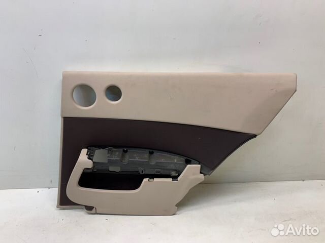 Обшивка салона задняя правая Rolls-Royce Wraith